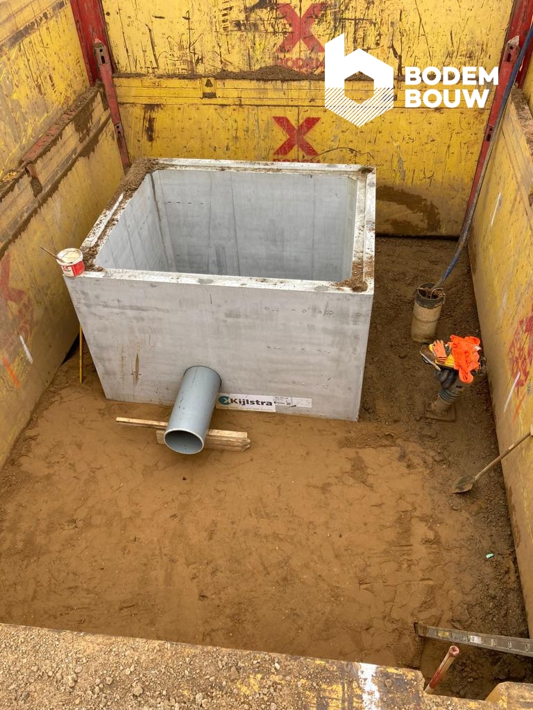 Plaatsen rioleringsput binnen een werkbare BodemBoX-bouwkuip